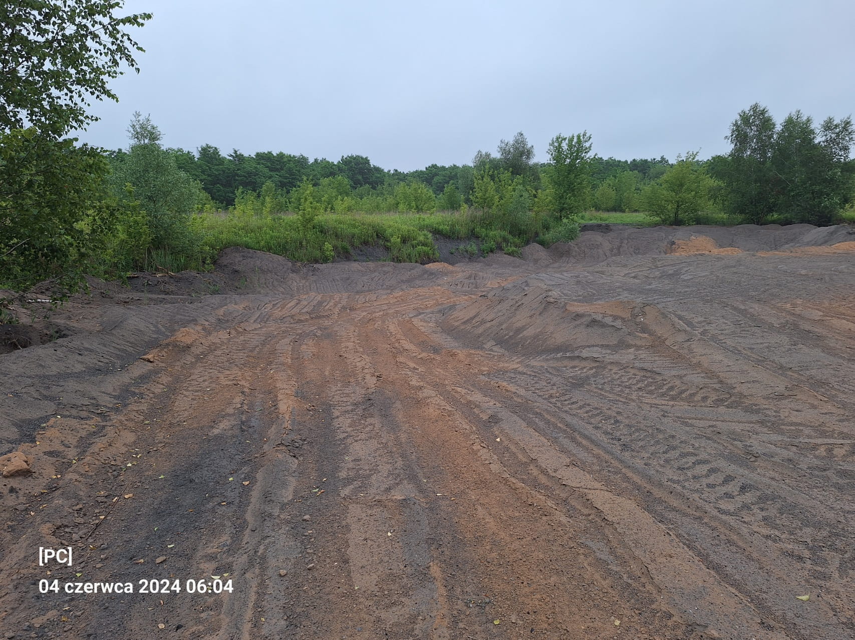 Teren przed pracami niwelacyjnymi 1